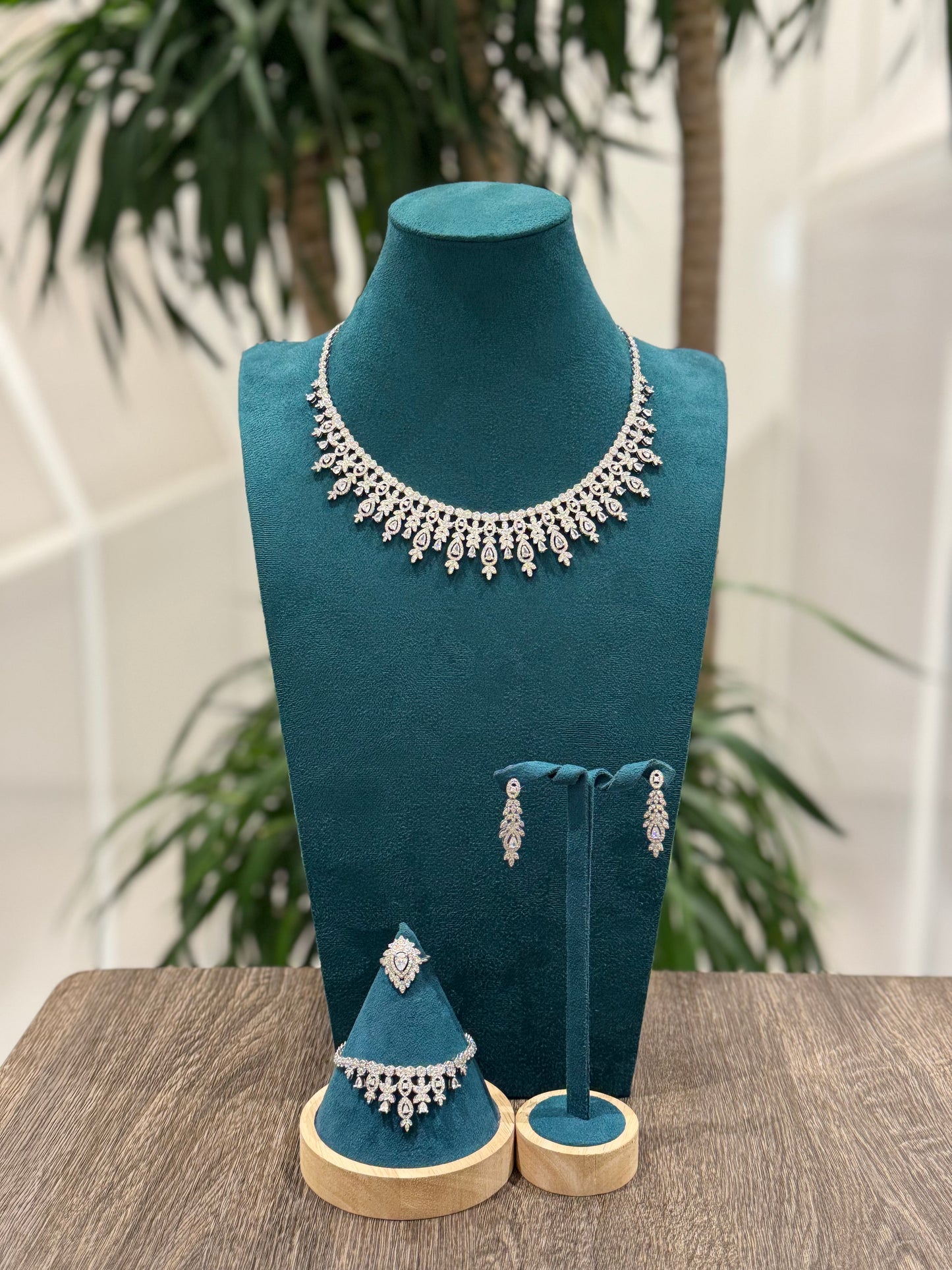 طقم زفاف فخم