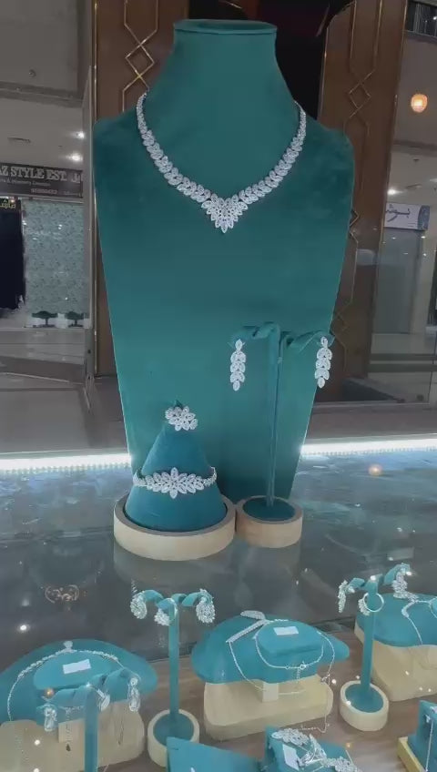 طقم زفاف فخم